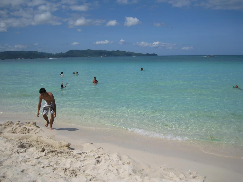 Blue Bamboo 2* Balabag (Boracay)