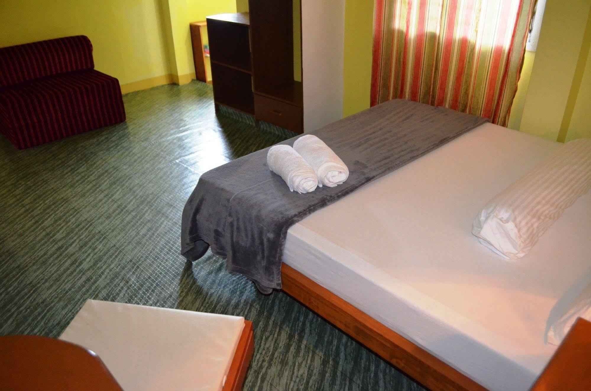 Hotel Blue Bamboo Balabag (Boracay)
